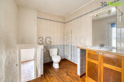 Maison de ville - 77 m² - 4 pièces