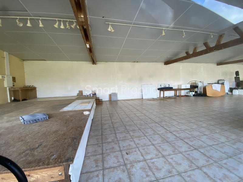 Maison - 900 m² - 20 pièces