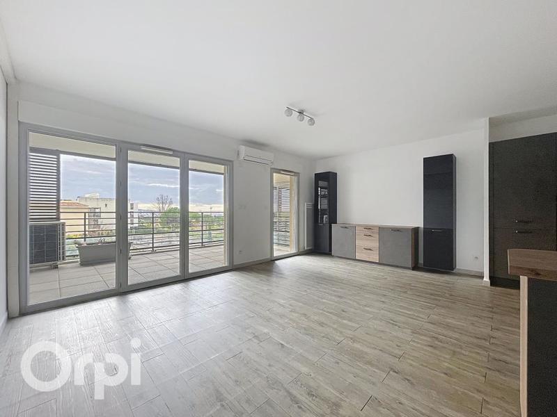 Appartement - 70 m² - 3 pièces