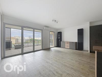 Appartement - 70 m² - 3 pièces