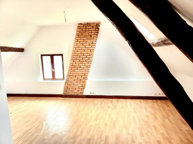 Maison - 93 m² - 5 pièces