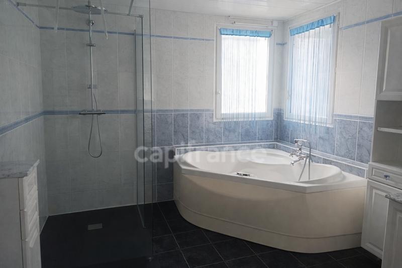 Villa - 186 m² - 5 pièces