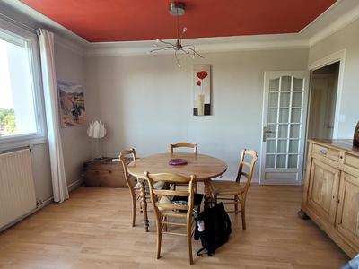 Appartement - 69 m² - 3 pièces