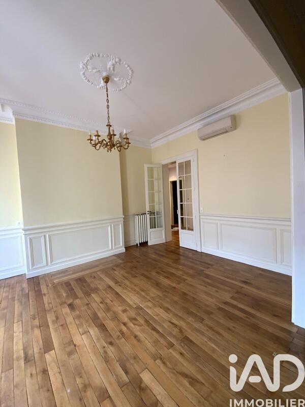 Appartement - 155 m² - 5 pièces