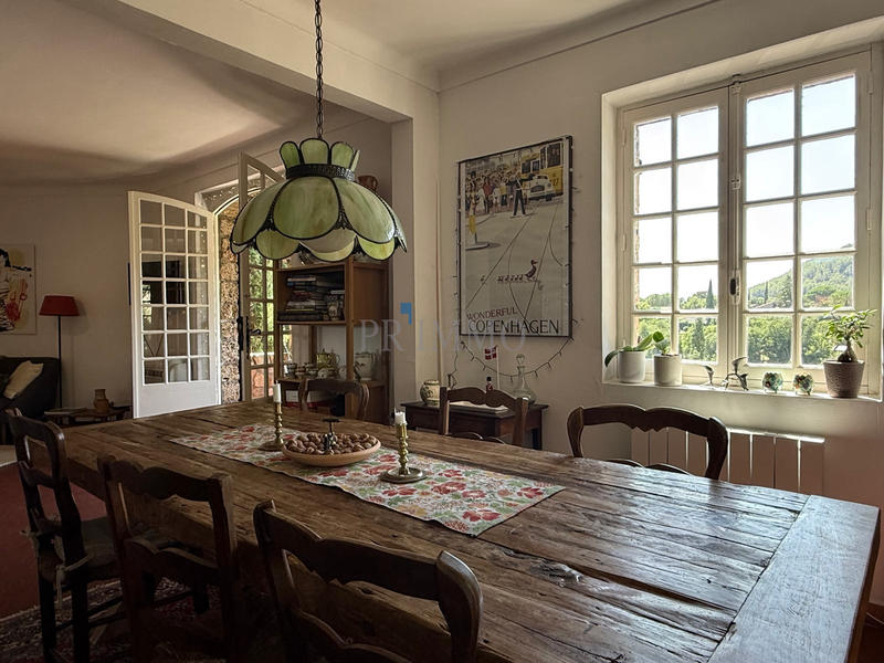 Maison - 135 m² - 5 pièces