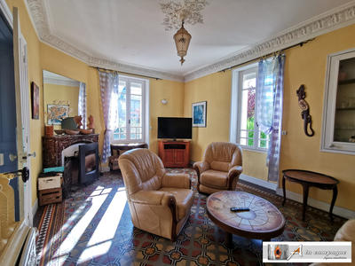 Maison ancienne - 177 m² - 7 pièces