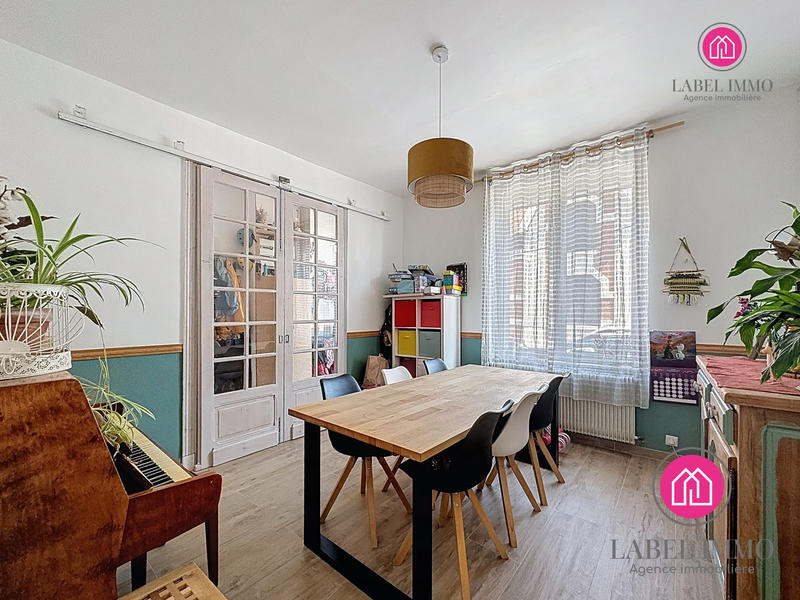 Maison - 110 m² - 5 pièces