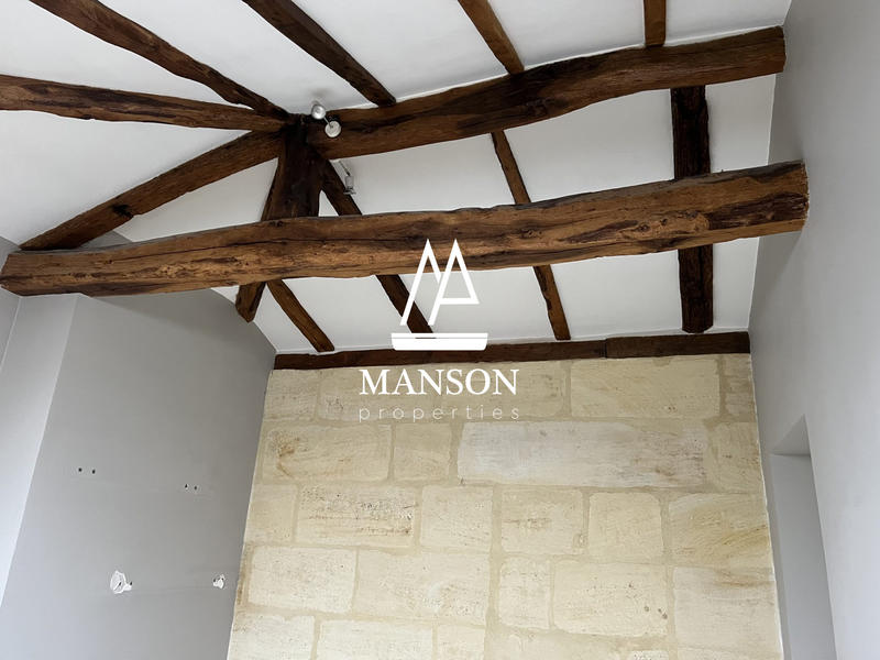 Maison - 350 m² - 10 pièces