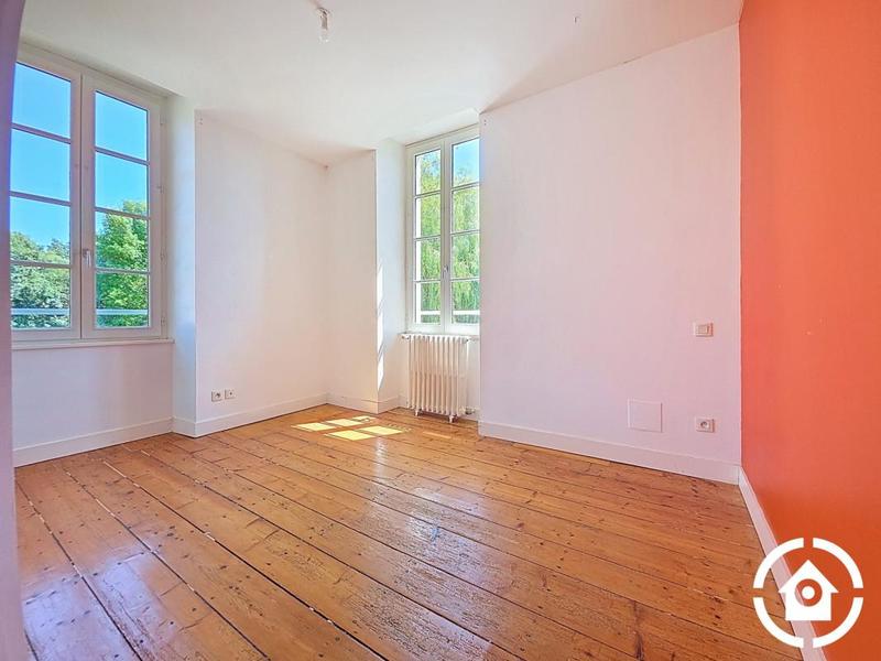 Maison - 167 m² - 6 pièces