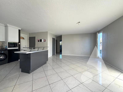 Appartement - 110 m² - 5 pièces