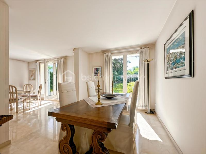 Villa - 165 m² - 7 pièces