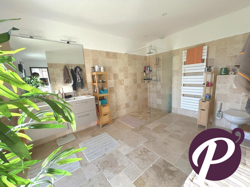 Maison - 183 m² - 5 pièces