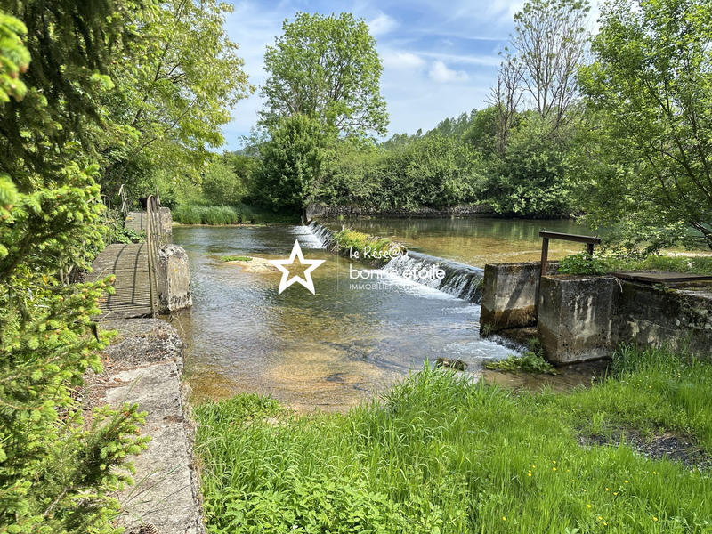 Maison - 252 m² - 7 pièces