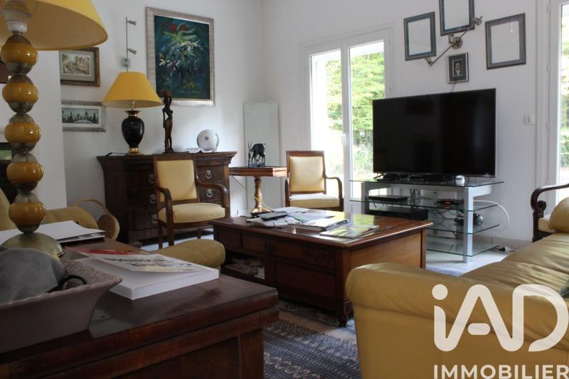 Maison - 180 m² - 6 pièces