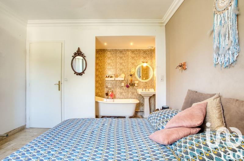 Appartement - 175 m² - 6 pièces