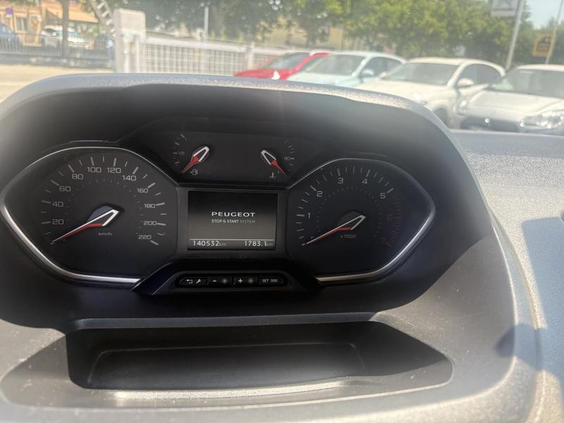 Peugeot Rifter 1.2 110 Cv Style Bvm6/ Distri Ok/ Garanties 12 Mois