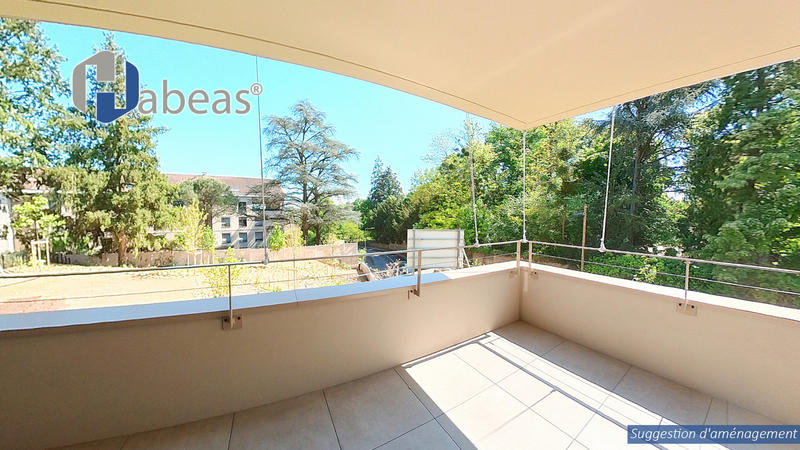 Appartement - 103 m² - 4 pièces