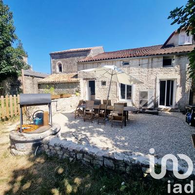 Maison de village - 171 m² - 7 pièces