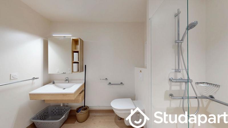 Chambre - 42 m² - 1 pièce