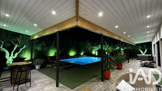 Maison - 191 m² - 5 pièces