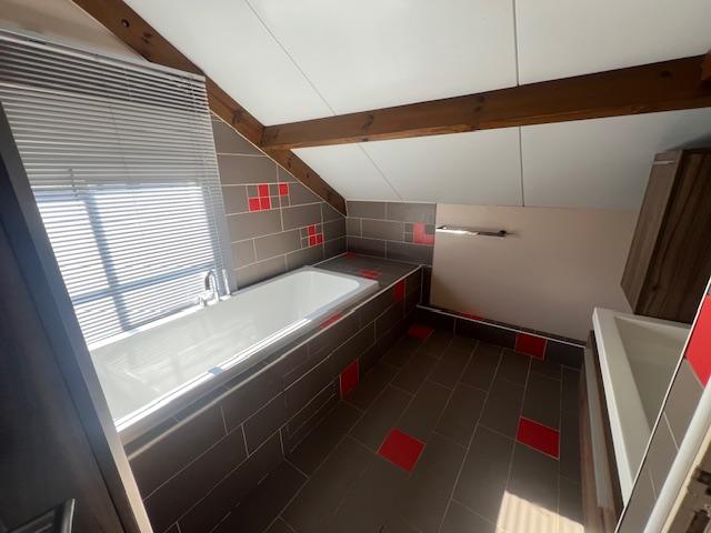 Villa - 163 m² - 5 pièces