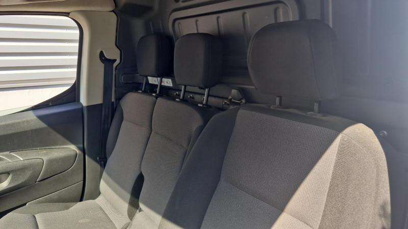 Peugeot Partner Fourgon Standard 650 Kg Puretech 110 Ss Bvm6 Premiu