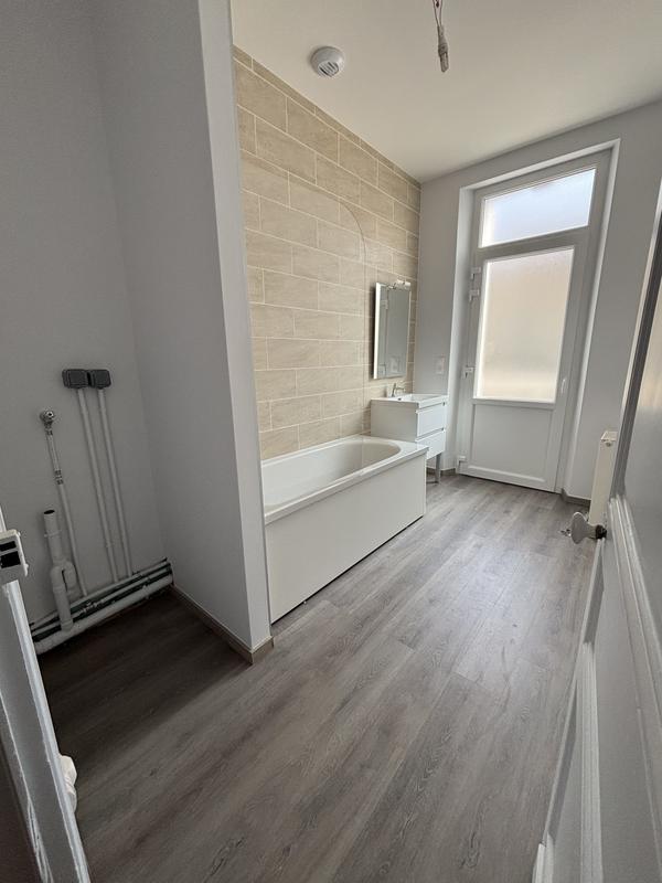 Maison - 115 m² - 6 pièces