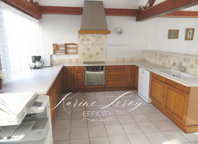 Maison - 400 m² - 12 pièces