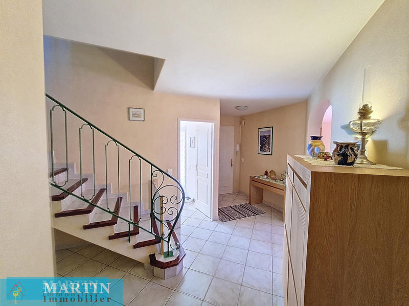 Villa - 178 m² - 6 pièces