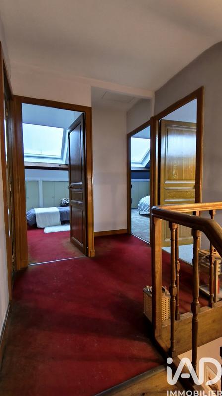 Maison - 140 m² - 8 pièces