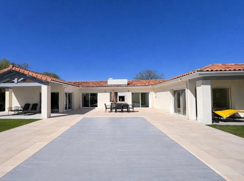 Maison - 199 m² - 6 pièces