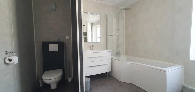 Maison traditionnelle - 75 m² - 3 pièces