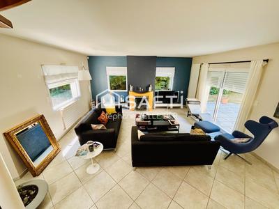 Maison - 173 m² - 7 pièces