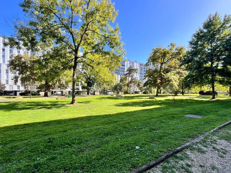 Appartement - 70 m² - 4 pièces