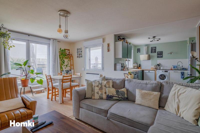 Appartement - 70 m² - 3 pièces