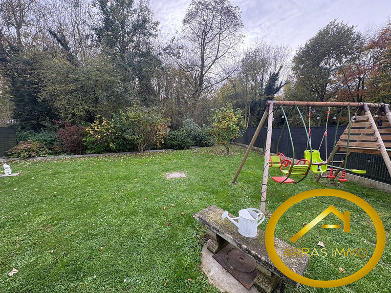 Maison - 136 m² - 4 pièces