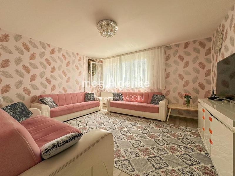 Appartement - 86 m² - 5 pièces