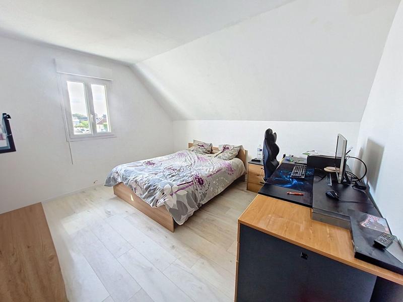 Maison - 110 m² - 6 pièces