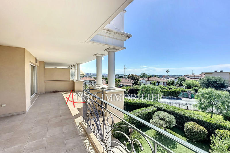 Appartement - 118 m² - 4 pièces