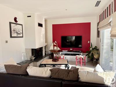 Maison - 135 m² - 4 pièces