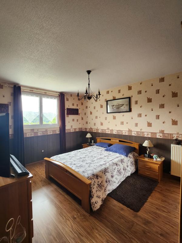 Maison - 145 m² - 6 pièces