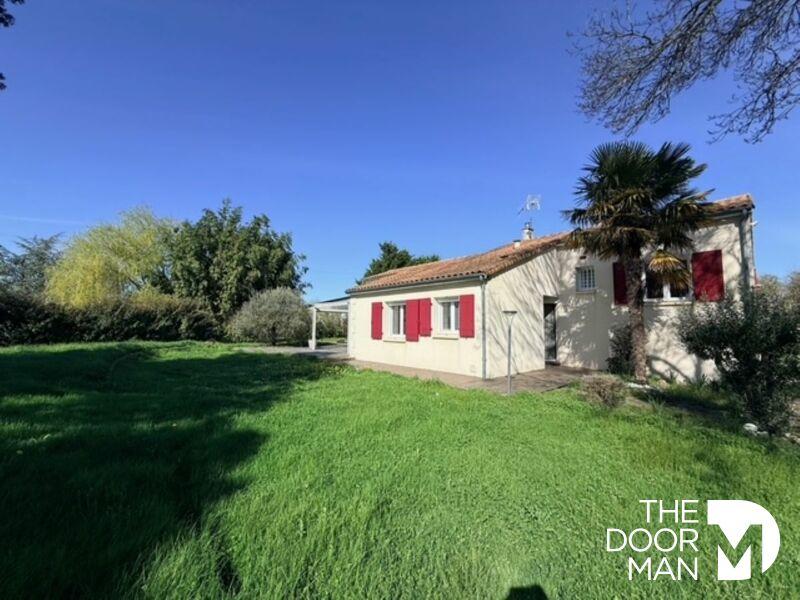 Maison - 249 m² - 7 pièces