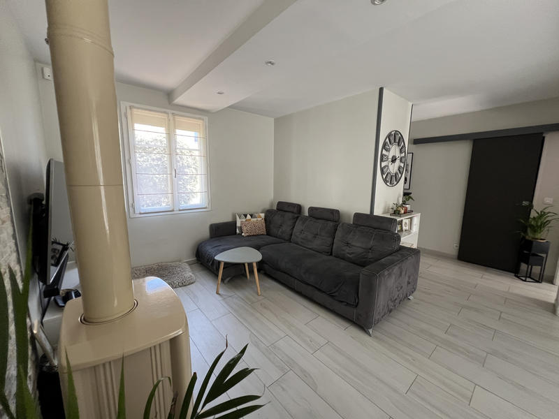 Maison - 80 m² - 5 pièces