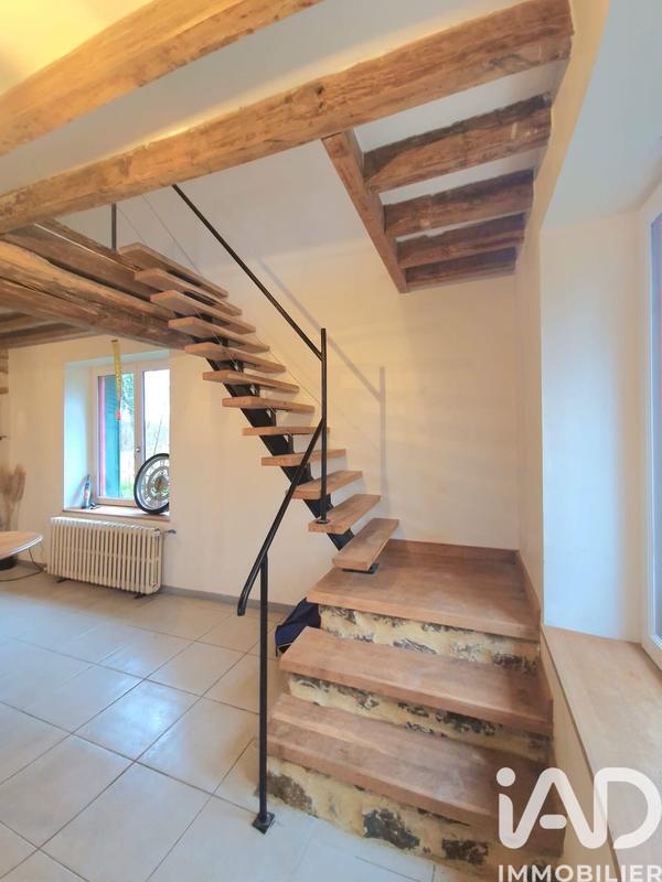 Maison - 250 m² - 5 pièces