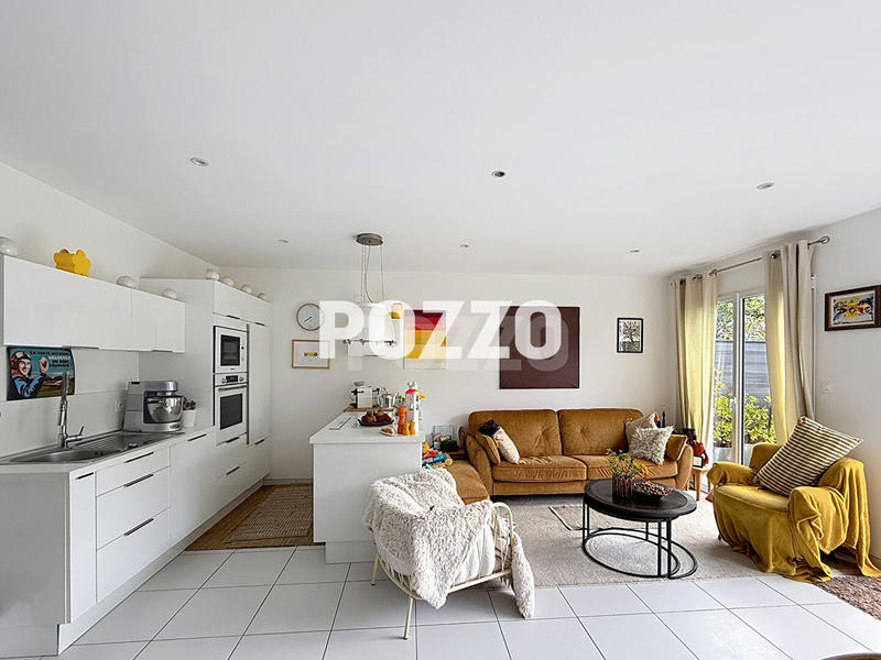 Maison - 85 m² - 4 pièces