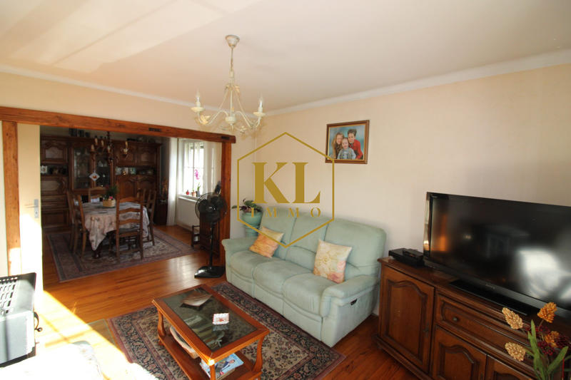 Maison - 92 m² - 5 pièces