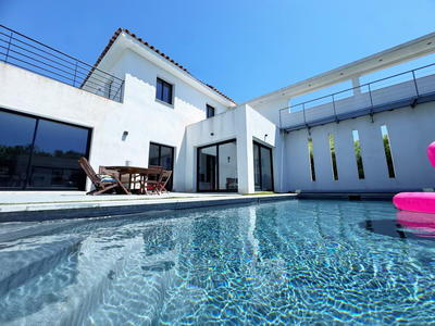 Villa - 165 m² - 7 pièces