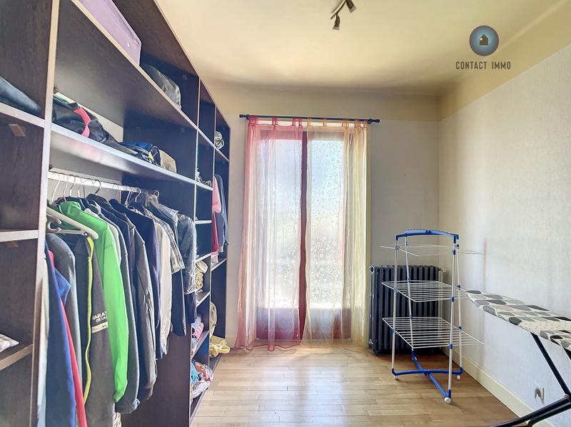 Maison - 171 m² - 7 pièces