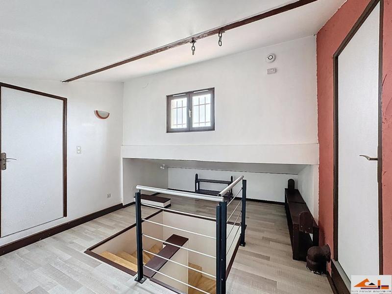 Villa - 205 m² - 8 pièces