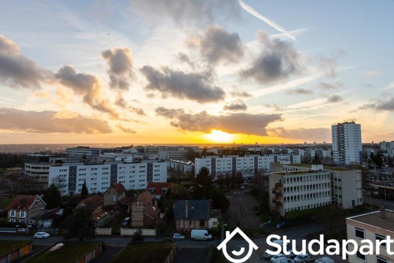 Chambre - 10 m² - 1 pièce